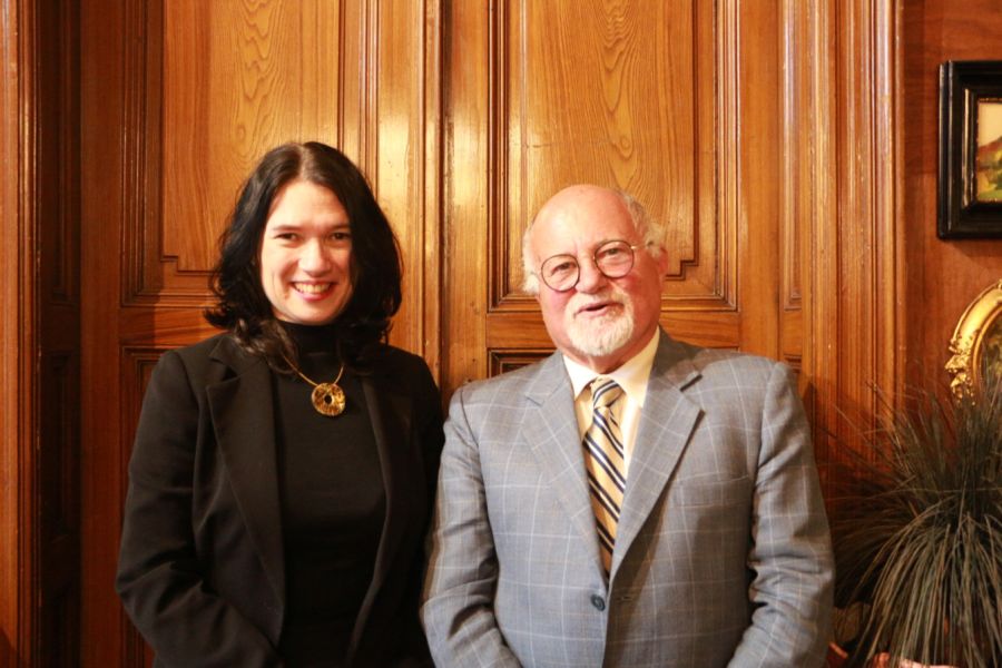 Dr. Deli-Gray Zsuzsa, az ESSCA budapesti Kampuszának igazgatója és professzora és Peter Kraft, egykori perui nagykövet, az ESSCA professzora