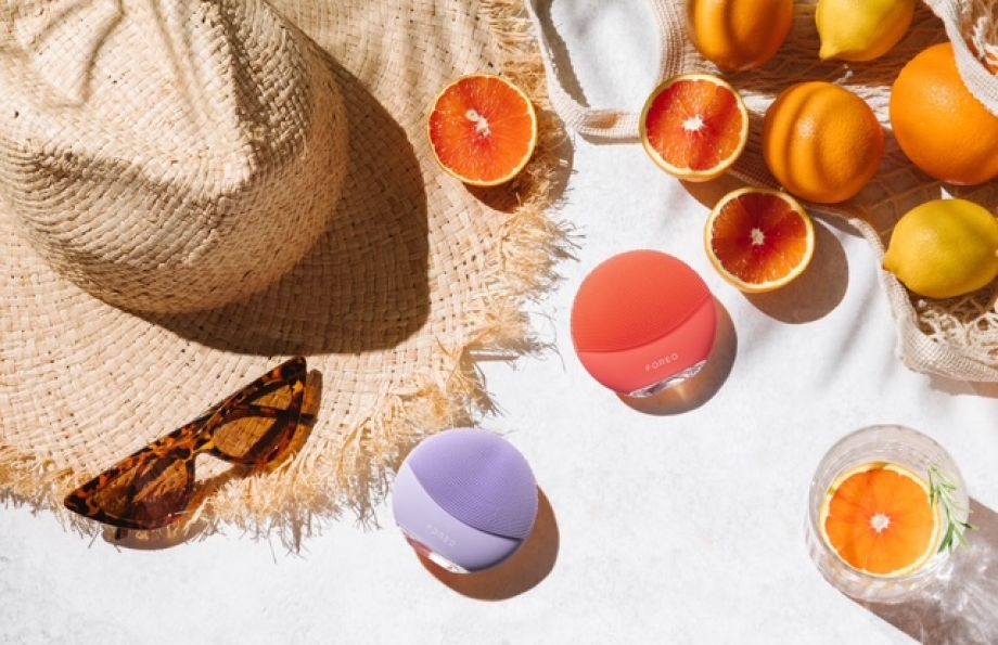 Foreo, Toasty makeup